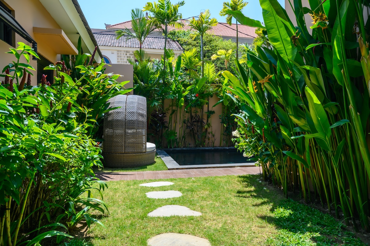 Villa Black Pool