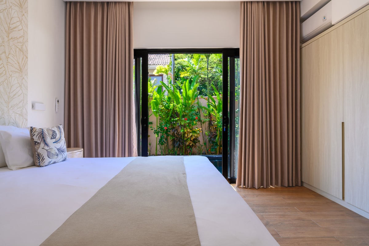 Villa Black Pool