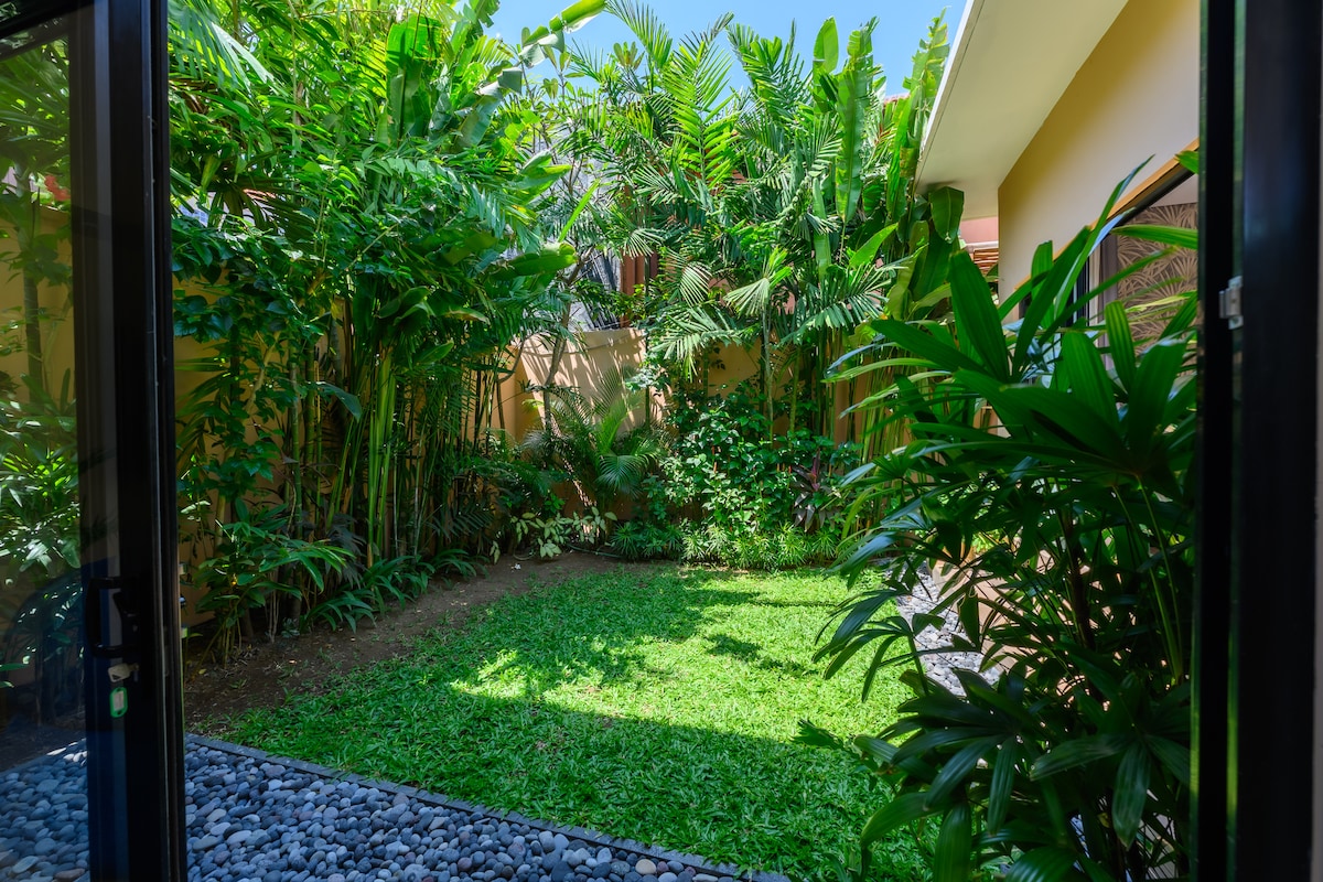 Villa Black Pool